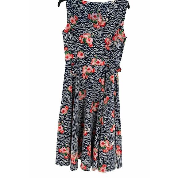 Hearts And Roses Dress Womens Size 6 Floral Print Multicolor A-Line Sleeveless - Picture 4 of 6